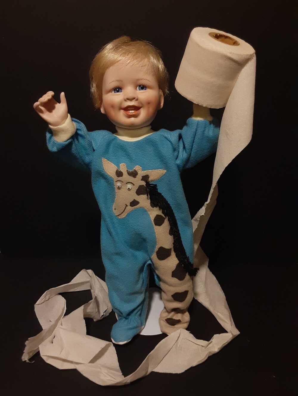 " Caught in the Act " Ashton Drake Galleries Vintage Doll & Stand w/ Box & COA